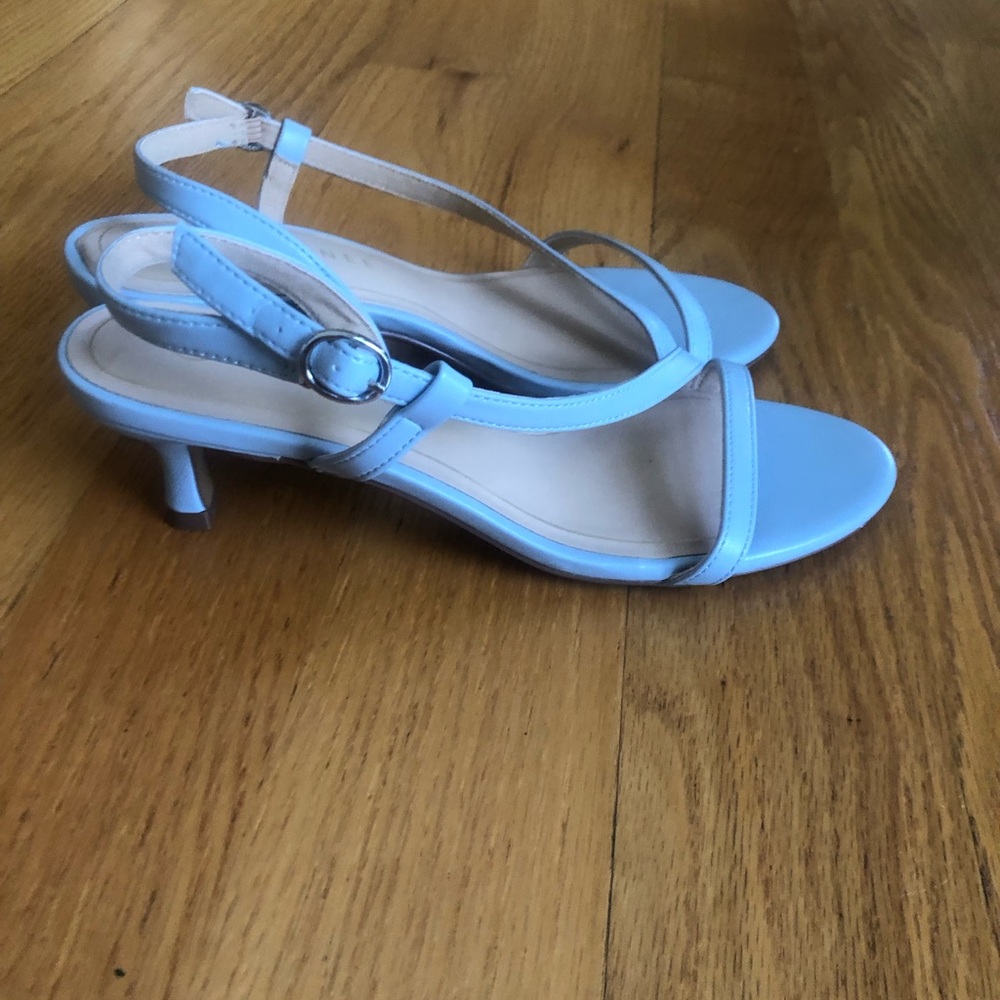 Journee collection Jemry asymmetrical strap kitten heel sandal (last price drop) - Picture 2 of 6